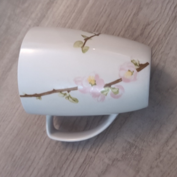 Set of 5 Correlle coordinates vintage mugs - Picture 3 of 4